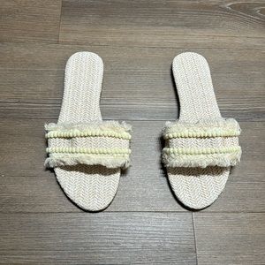 Brand new straw sandals